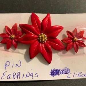 Holly Leaf Pin and Earrings set